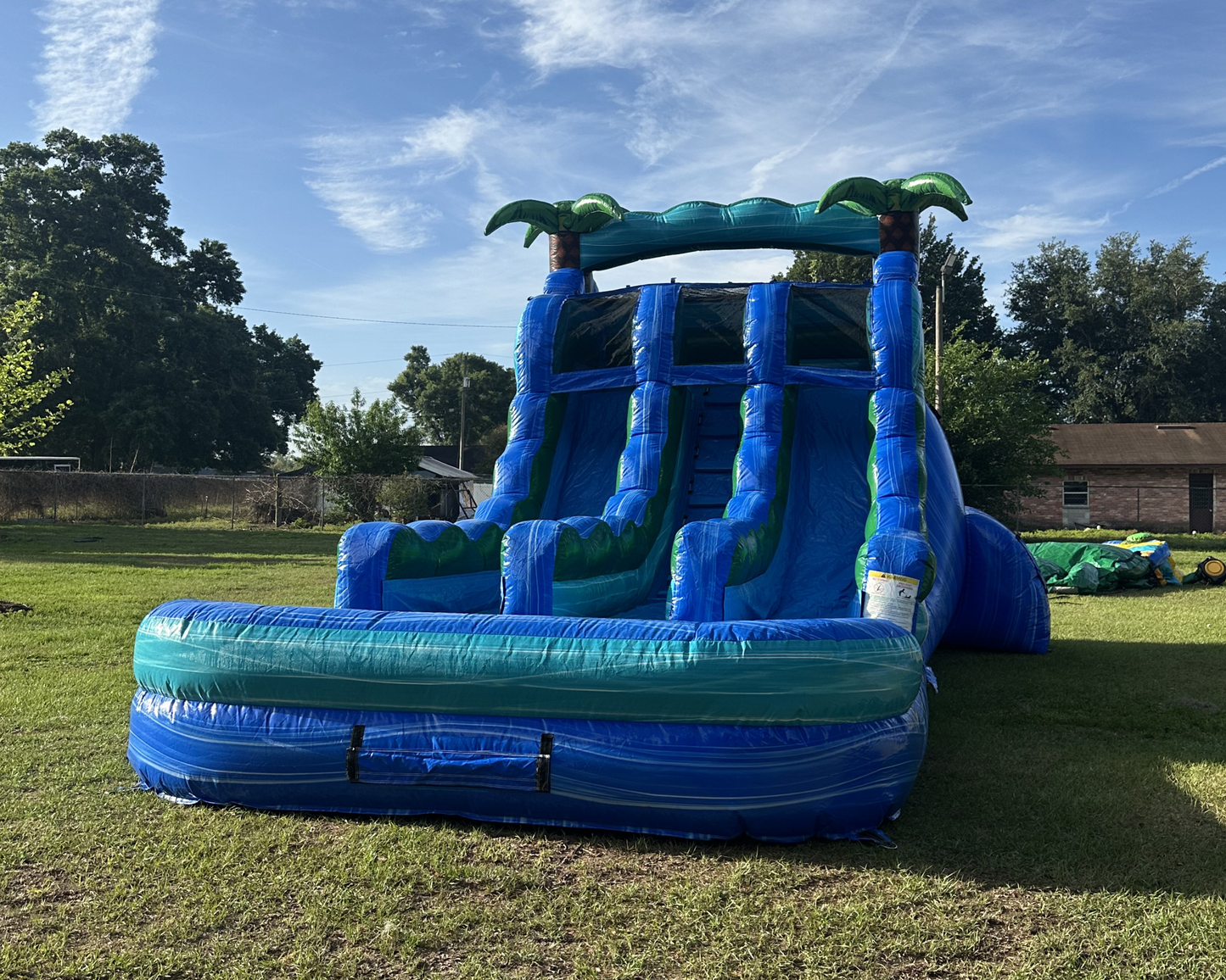 Island Drop Dual Lane Water Slide